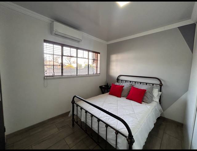 3 BEDROOM HOUSE FOR SALE IN VANDERBIJLPARK CW 5